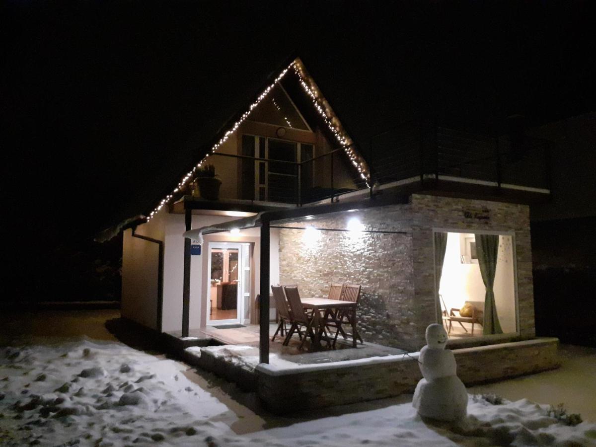 Vila Kosjenka On Lake Sabljaci Ogulin Bagian luar foto